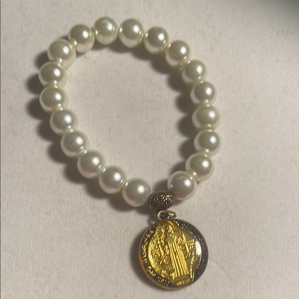 St. Benedict Gold and White Pearl Bracelet with Medallion Charm